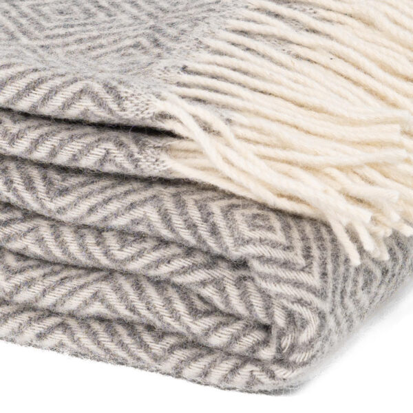 WOOOL Plaid - Diamond (Grau) – Bild 3